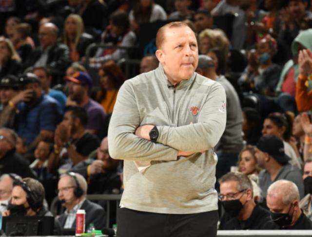 九游体育-尼克斯战绩不达预期 锡伯杜留任管理层以稳为主